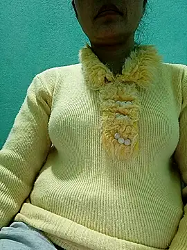 Snapshot of Lovepussyhair chatting on 02/08/26, 10:35 Lovepussyhair online show from 02/08/26, 10:35