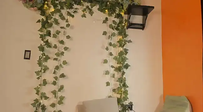 Snapshot of Cataleya19__ chatting on 03/05/25, 03:40 Cataleya19 online show from 03/05/25, 03:40