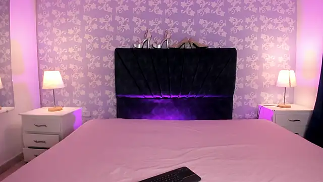 Snapshot of BritneySweet_ chatting on 04/23/26, 02:46 BritneySweet online show from 04/23/26, 02:46