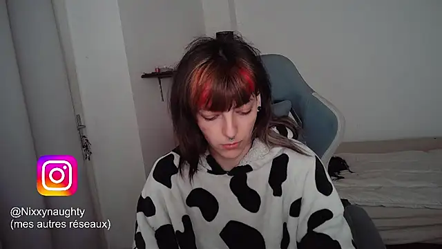 Nixxy naughty online show from 02/17/25, 09:30