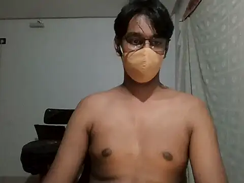 Snapshot of brownguy1234 chatting on 02/06/25, 10:10 brownguy1234 online show from 02/06/25, 10:10