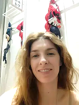 Snapshot of YourSuperModel chatting on 02/19/25, 11:28 YourSuperModel online show from 02/19/25, 11:28