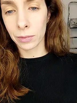 Snapshot of YourSuperModel chatting on 12/04/25, 11:08 YourSuperModel online show from 12/04/25, 11:08