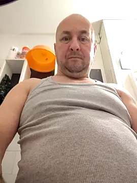 intx800 online show from 04/13/26, 02:17