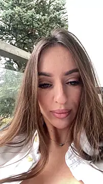 Snapshot of tina_akira chatting on 11/03/25, 11:11 tina akira online show from 11/03/25, 11:11