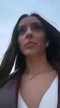 Snapshot of tina_akira chatting on 11/04/25, 03:22 tina akira online show from 11/04/25, 03:22