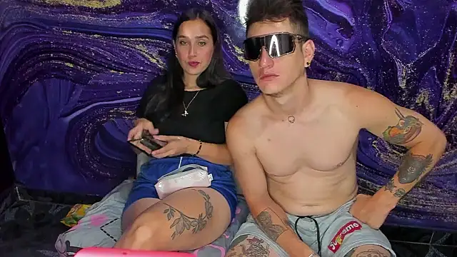 Snapshot of Zara_cum69 chatting on 09/15/25, 10:10 Zara cum69 online show from 09/15/25, 10:10