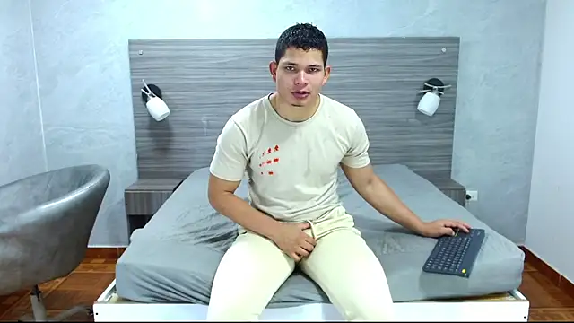 Loony Zion online show from 11/03/25, 01:01