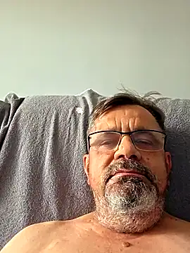 axecoman60 online show from 07/05/26, 10:11