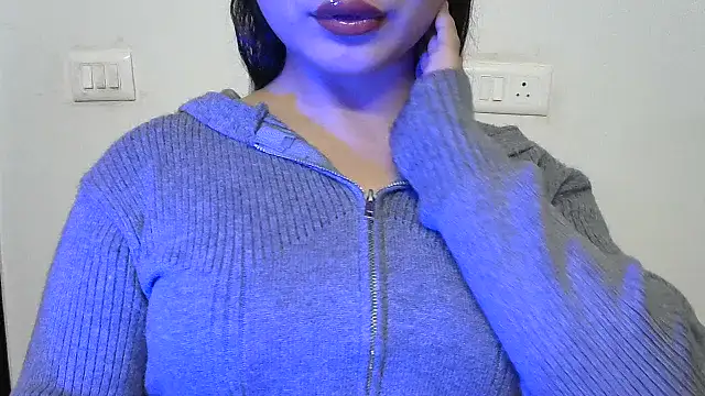 amrita2210 online show from 03/17/26, 09:07