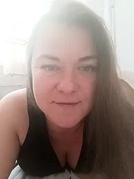 LunikaLunaX online show from 08/02/26, 05:11