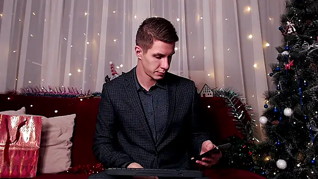 Chris Brien online show from 12/25/24, 02:46