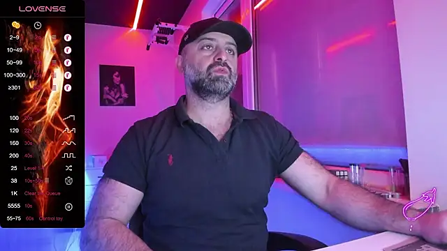 Snapshot of MAGABEAR077 chatting on 02/19/26, 12:56 MAGABEAR077 online show from 02/19/26, 12:56