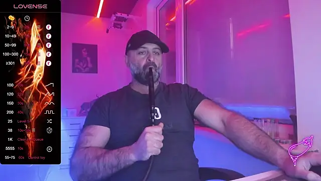 Snapshot of MAGABEAR077 chatting on 02/23/26, 05:49 MAGABEAR077 online show from 02/23/26, 05:49