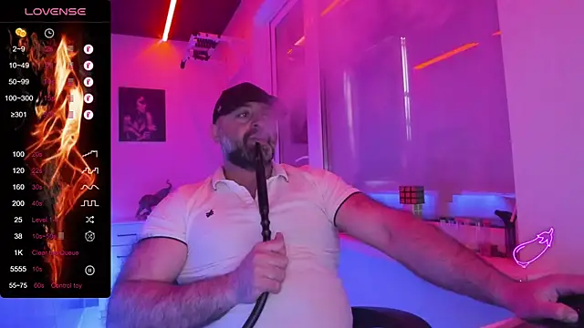 MAGABEAR077 online show from 04/15/26, 07:48