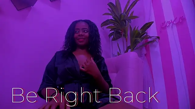 Snapshot of carlota_swan chatting on 03/08/25, 05:01 carlota swan online show from 03/08/25, 05:01