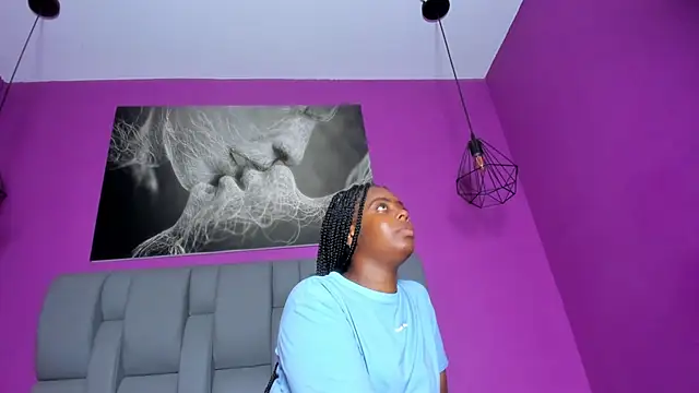 Snapshot of carlota_swan chatting on 11/26/25, 07:37 carlota swan online show from 11/26/25, 07:37