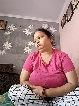 Snapshot of Kavya_kapoor chatting on 03/20/25, 05:13 Kavya kapoor online show from 03/20/25, 05:13