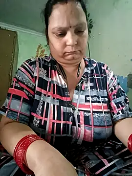 Snapshot of Kavya_kapoor chatting on 11/07/25, 06:57 Kavya kapoor online show from 11/07/25, 06:57