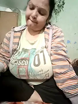 Kavya kapoor online show from 12/23/25, 09:51