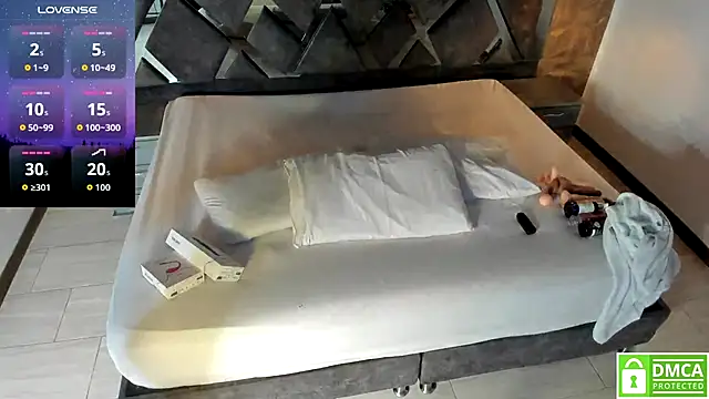 Rose Evans   online show from 11/29/25, 05:10