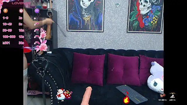 Snapshot of CamiilaMarti chatting on 12/24/24, 07:00 CamiilaMarti online show from 12/24/24, 07:00