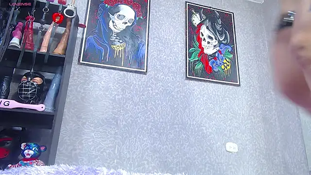 CamiilaMarti online show from 04/18/26, 08:20