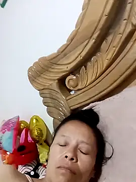 kahta ardiente sex online show from 04/13/26, 11:37