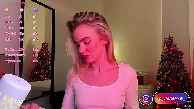 Heidi11 online show from 12/08/24, 06:06