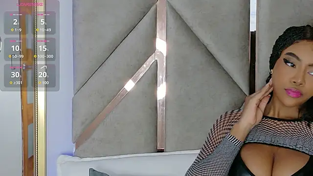 Lola King online show from 10/24/25, 11:23