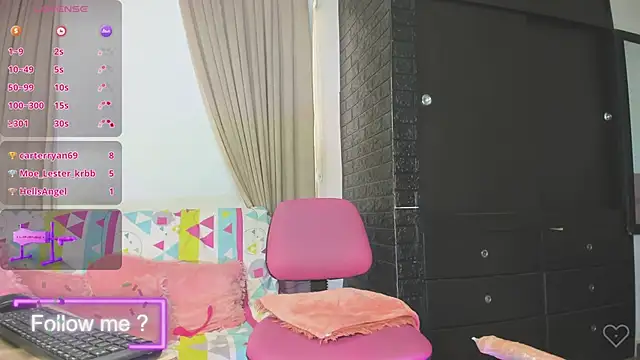 kitty queen10 online show from 02/15/25, 04:12