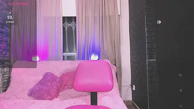 kitty queen10 online show from 03/21/25, 06:27