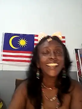 mamakarma1403 online show from 09/15/25, 04:45