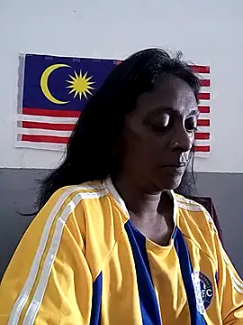 mamakarma1403 online show from 10/02/25, 03:02