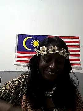 mamakarma1403 online show from 10/14/25, 05:47