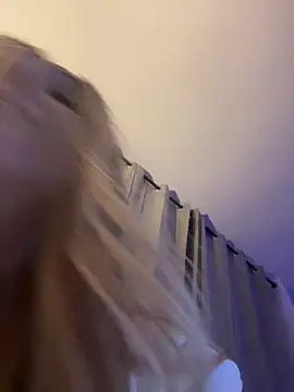 PuckBunny17 online show from 12/18/24, 08:42