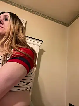 PuckBunny17 online show from 12/25/24, 04:44