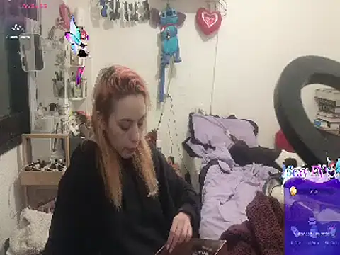 Snapshot of kattleya1407 chatting on 03/08/25, 12:55 kattleya1407 online show from 03/08/25, 12:55