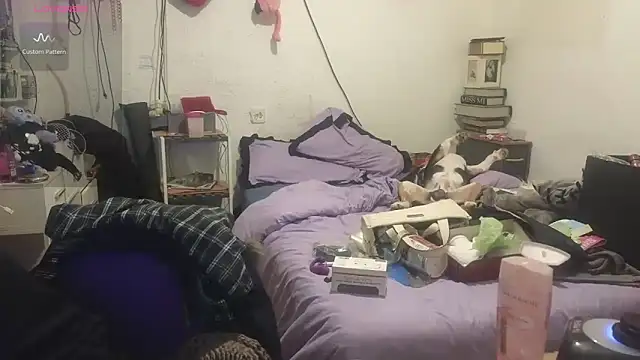 Snapshot of kattleya1407 chatting on 10/04/25, 02:53 kattleya1407 online show from 10/04/25, 02:53