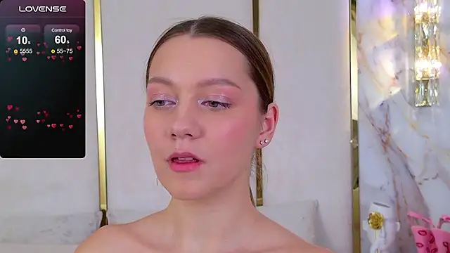 Snapshot of AliceBrayan chatting on 02/20/25, 11:31 AliceBrayan online show from 02/20/25, 11:31