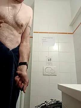 pascalino100 online show from 04/16/26, 05:52