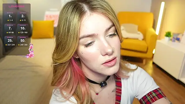 Snapshot of SpiceJessy chatting on 06/29/26, 01:00 SpiceJessy online show from 06/29/26, 01:00