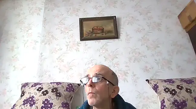 mariusica1xh online show from 03/12/25, 11:42