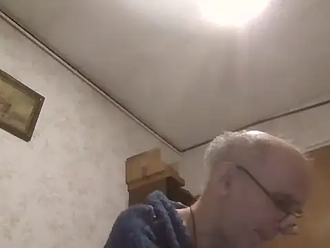 mariusica1xh online show from 10/04/25, 07:56