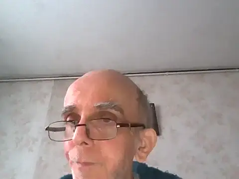 mariusica1xh online show from 10/15/25, 12:38