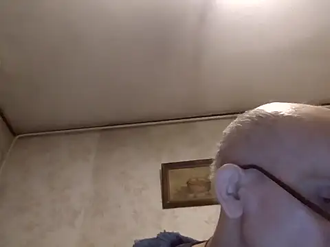 mariusica1xh online show from 12/17/25, 04:13