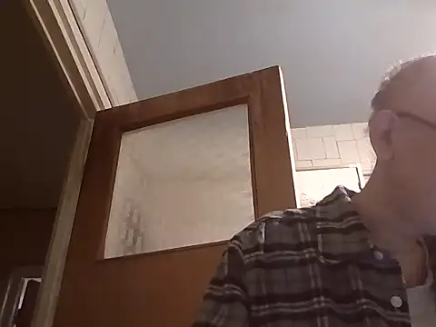 mariusica1xh online show from 01/15/26, 04:00