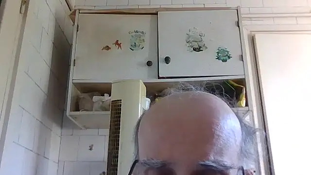 mariusica1xh online show from 05/23/26, 02:43