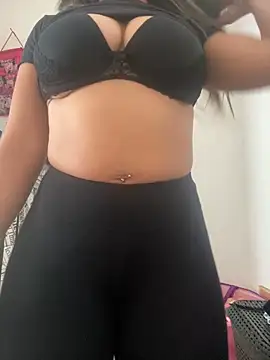 Snapshot of Gabizinhagirls chatting on 02/26/25, 07:49 Gabizinhagirls online show from 02/26/25, 07:49