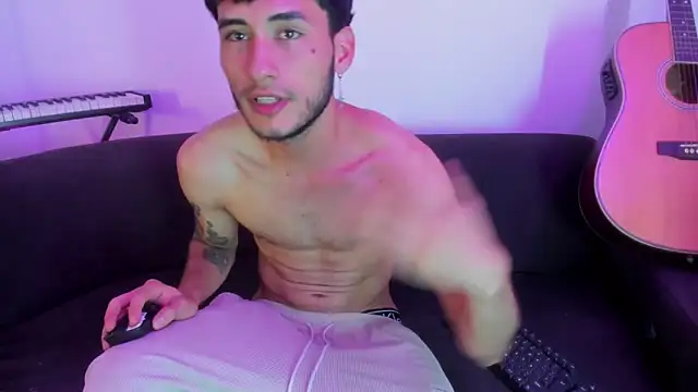 Henrikk senn online show from 11/11/25, 12:10